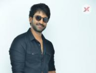 Aadhi pinisetty New Stills