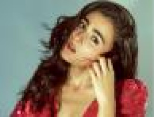 Actress Shalini Pandey Beautiful Images Will Surely Melt Our Hearts