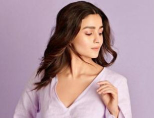 Alia Bhatt looks sensual in lavender lilac dress at the screening of Netflix's Guilty! - Photos